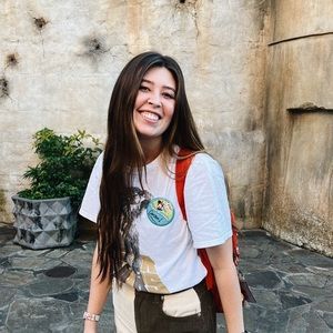 Meet your Posher, Carson